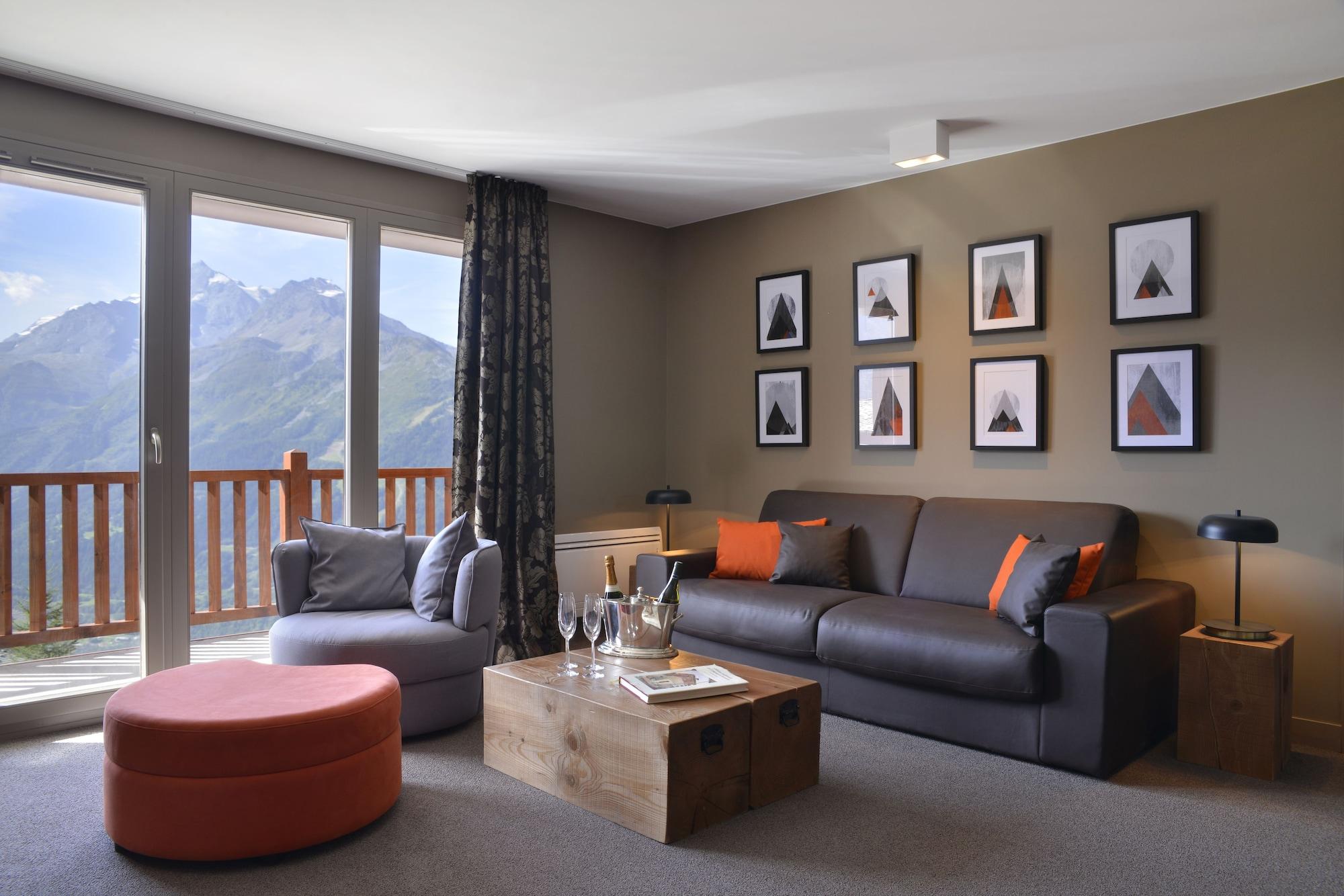 Ily Hotels & Spa La Rosiere Montvalezan ภายนอก รูปภาพ