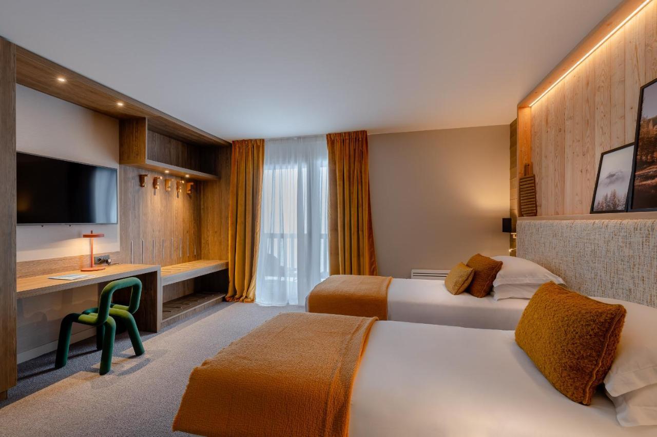 Ily Hotels & Spa La Rosiere Montvalezan ภายนอก รูปภาพ