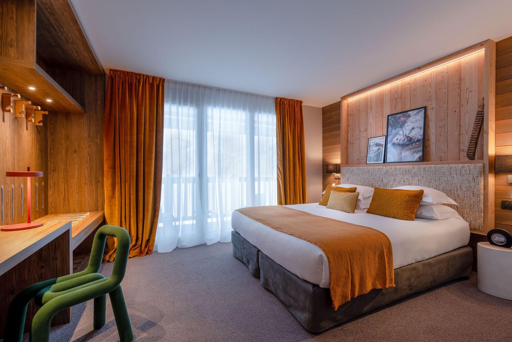 Ily Hotels & Spa La Rosiere Montvalezan ภายนอก รูปภาพ